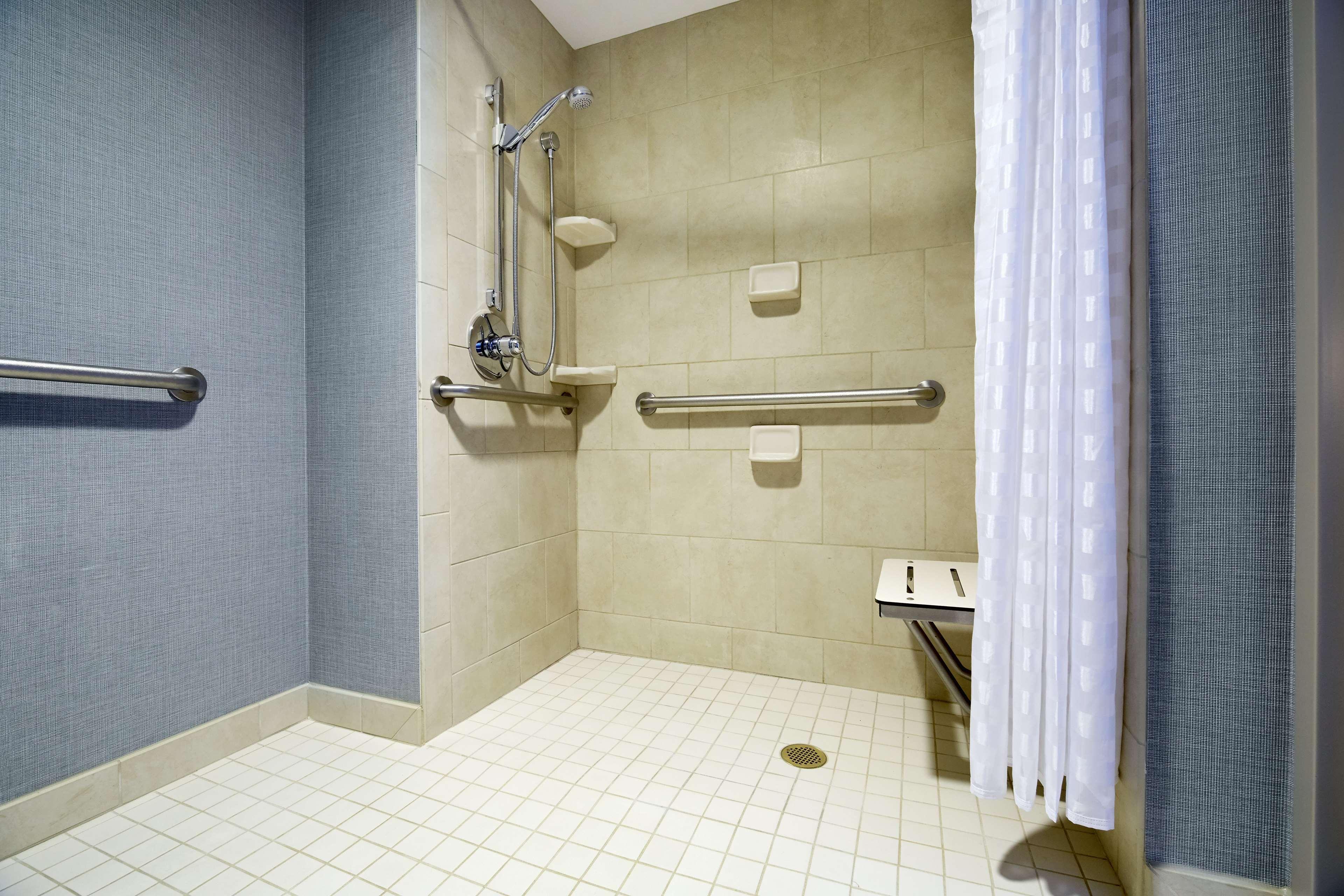 Hyatt Place Grand Rapids South Вайоминг Экстерьер фото